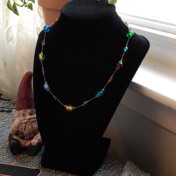 Multicolored Glam Glass Bead Necklace🎩🌼🌿 - Picture 3 of 6
